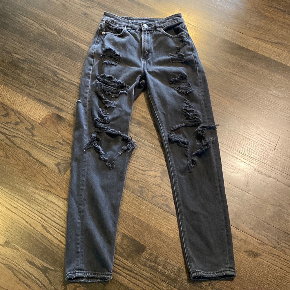 American Eagle Black Distressed Mom Jeans 00 EUC